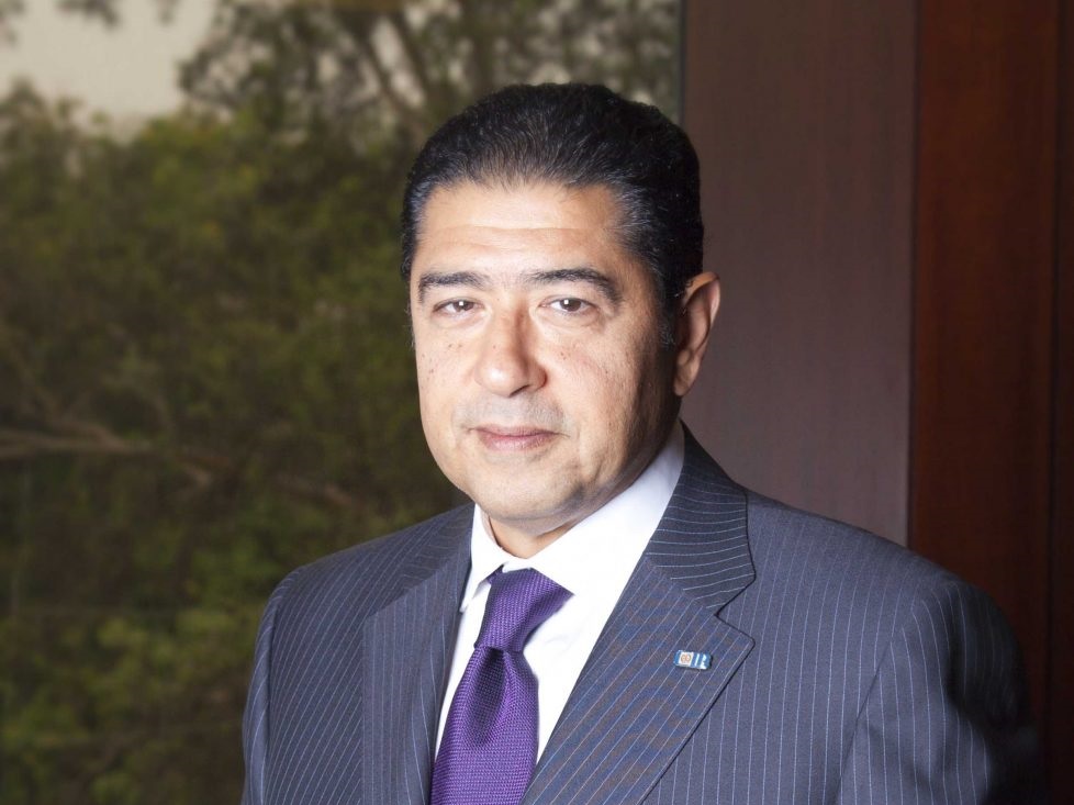 «هشام عز العرب»: