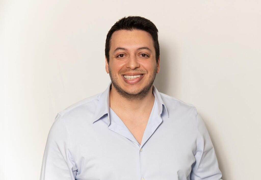 نزاع قضائي بين شركتي «Deel» و«Rippling» يكشف عن اتفاقيات سرية وأدوار تجسس متبادلة