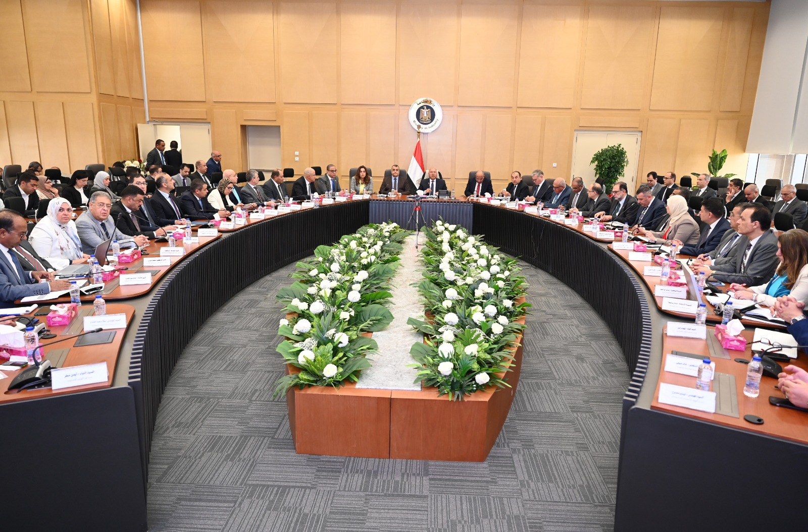 «الحكومة المصرية» تقر تعديلات في «البرنامج الوطني لتطوير صناعة السيارات»