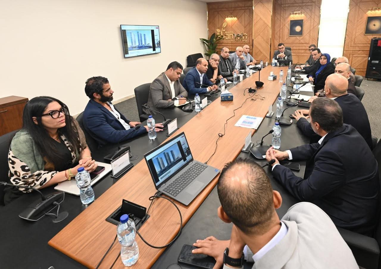 «وزير الإسكان» المصري يبحث مع «HDP» خطة تسويق خطة مشروعات «المجتمعات العمرانية الجديدة»