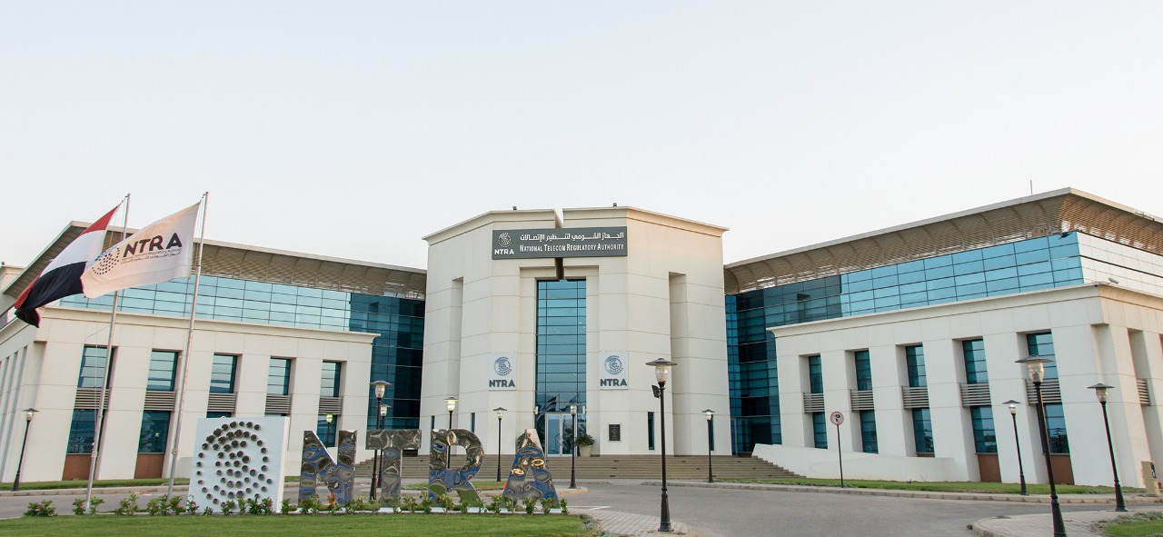 بروتوكول تعاون بين «تنظيم الاتصالات» و«صندوق تكريم الشهداء» لتقديم خدمات اتصالات ميسّرة لأسر الأبطال