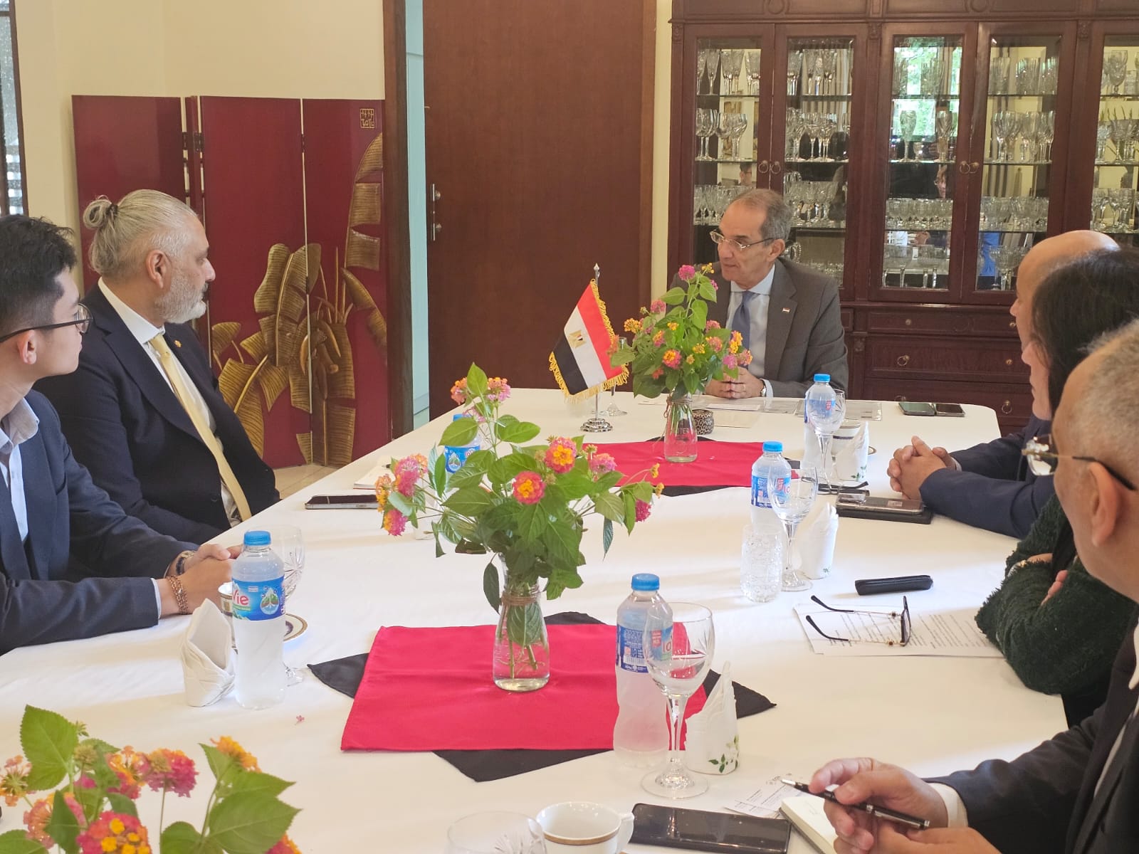 «وزير الاتصالات المصري»